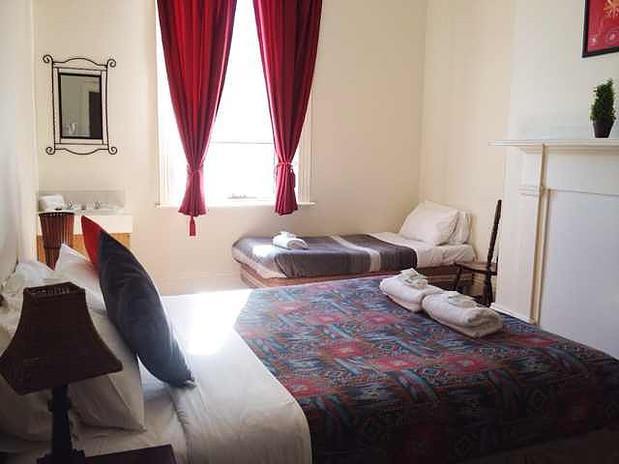 Bompas Boutique Hotel Бийчпорт Екстериор снимка